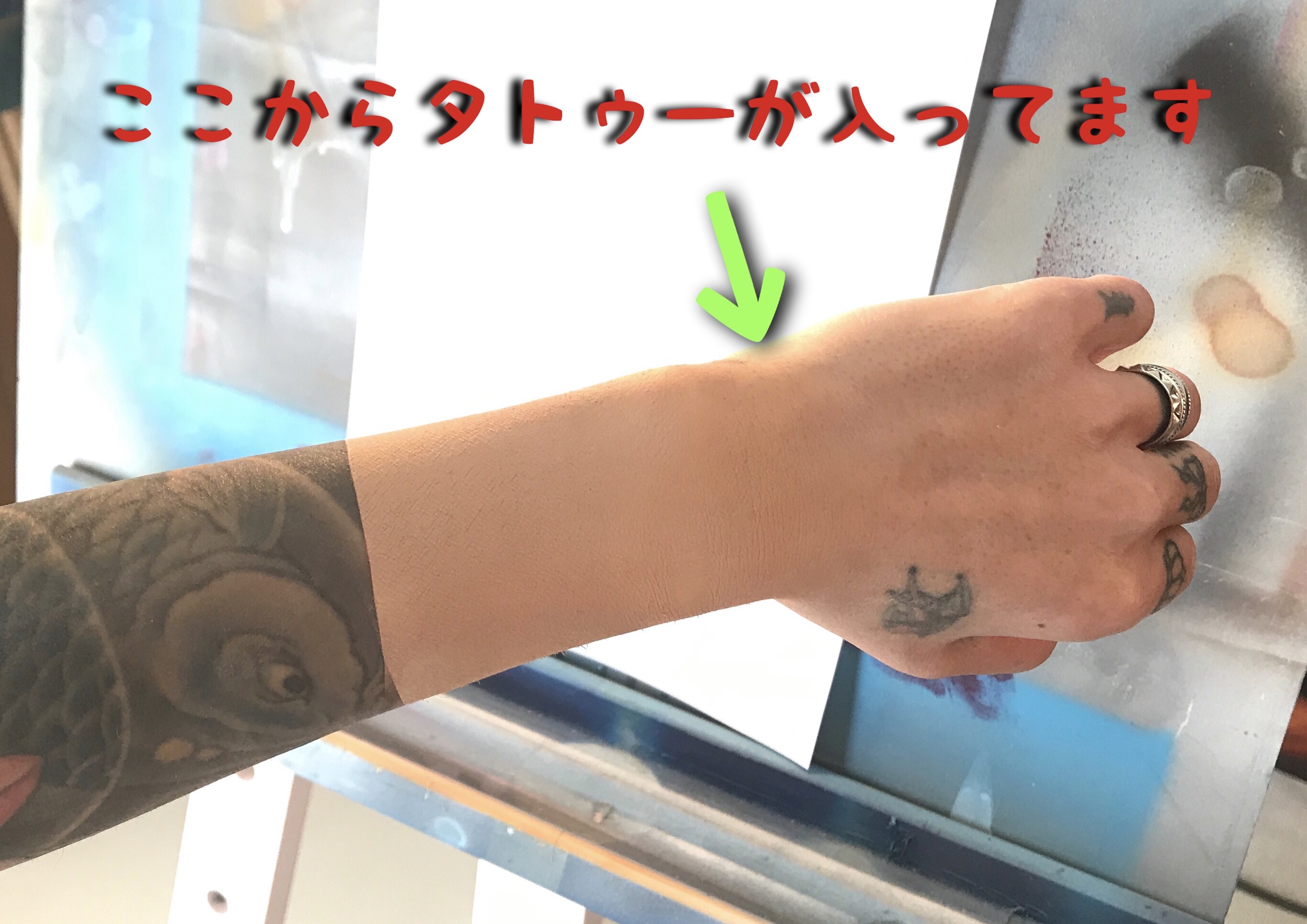 人気のエアーブラシで綺麗に隠せるタトゥー隠しを教えています エアブラシアートキヨ 大阪 三重